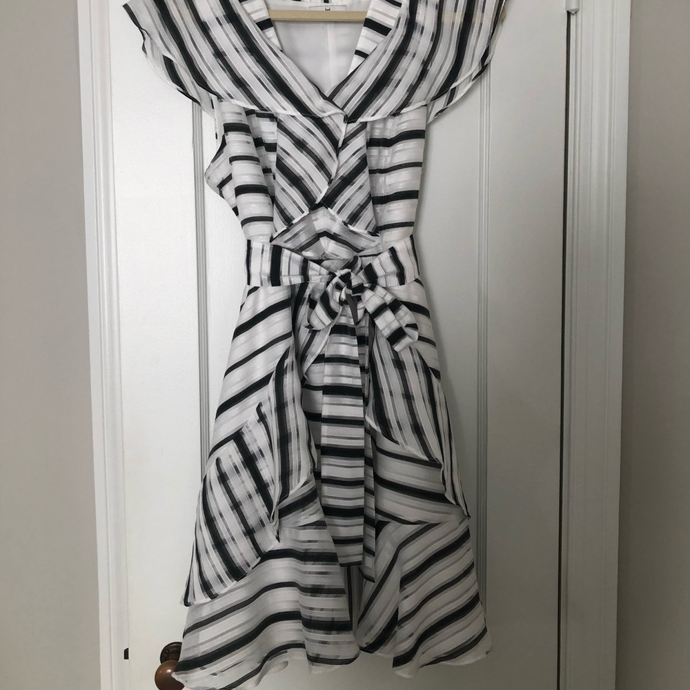 H Halston black and white dress